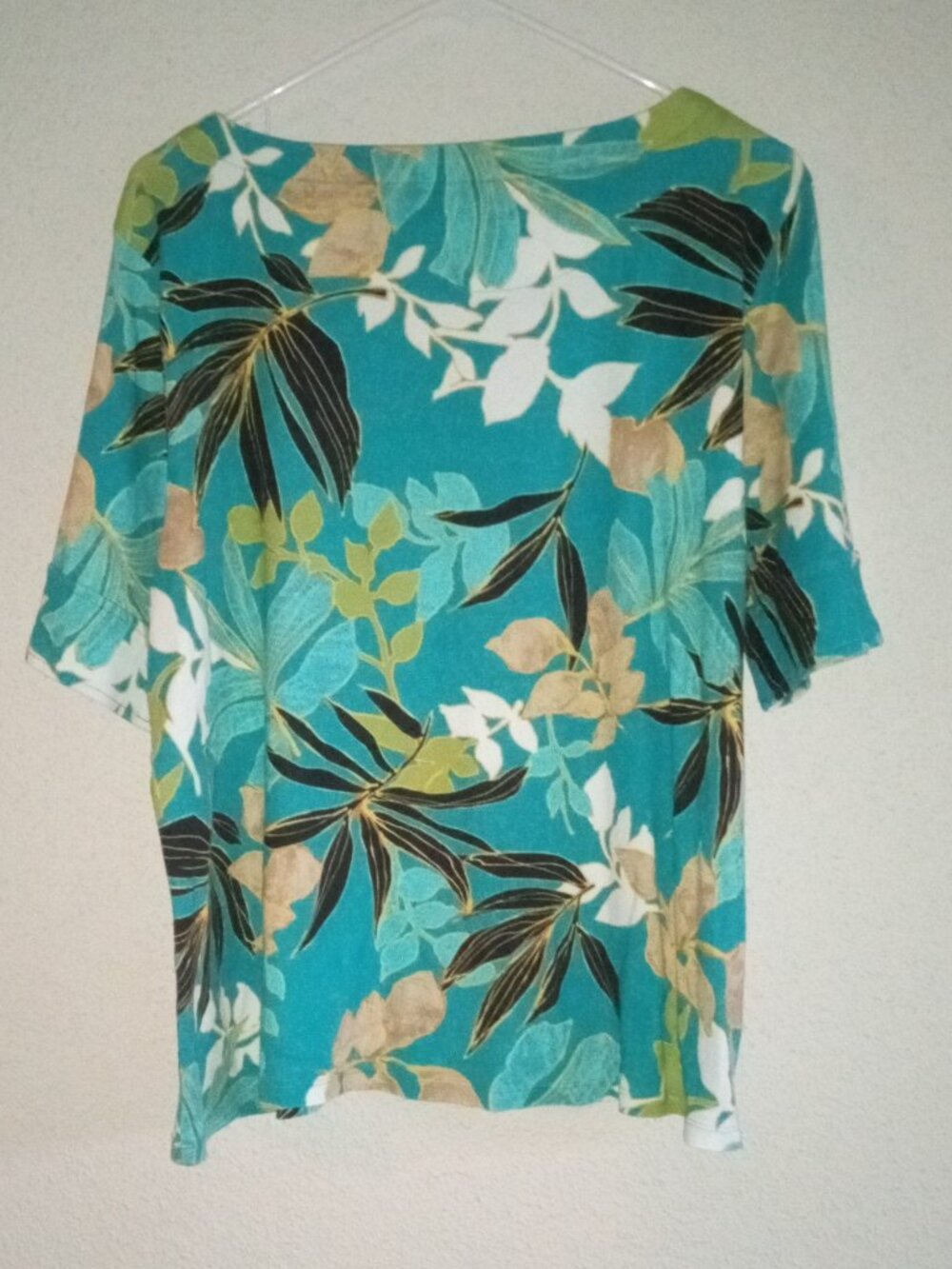 Chico’s XL 100% Pima Cotton Teal Tropical Floral Short Sleeve Top - Picture 4 of 8
